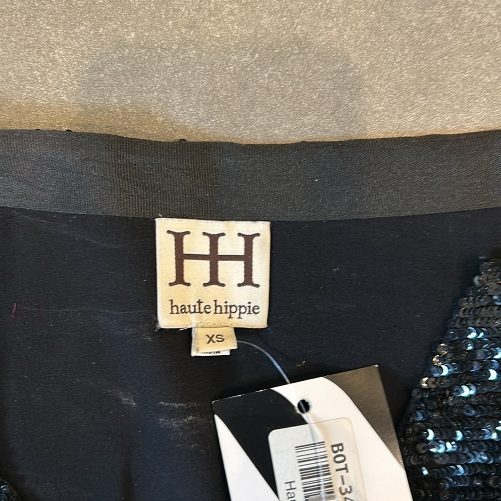 Haute Hippie Black Sequined Mini Skirt - Picture 4 of 9